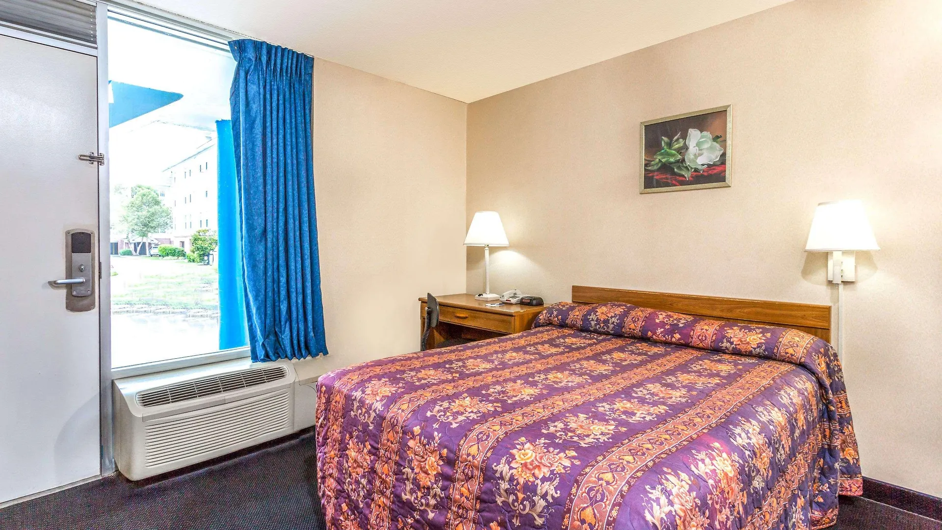 Travelodge By Wyndham Virginia Beach Bay Beach